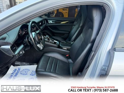 Used 2018 Porsche Panamera 4 AWD/4WD image 18