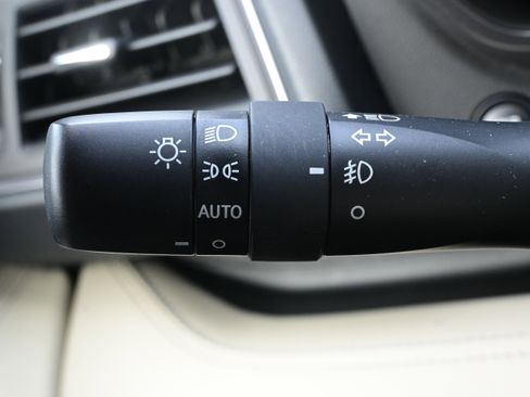 Certified 2025 Subaru Ascent Limited image 29