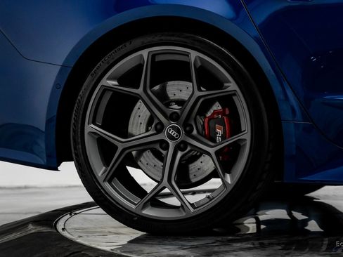 Used 2024 Audi RS 7 Performance w/ Executive Package image 94