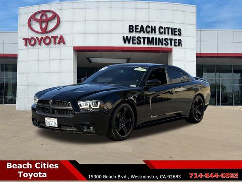 Used 2011 Dodge Charger R/T image 6