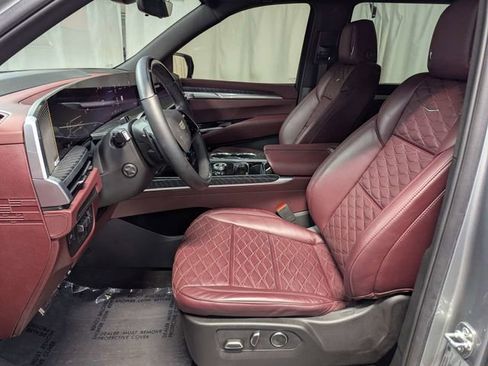 Used 2025 Cadillac Escalade Sport w/ LPO, ONYX Package RWD image 11