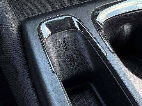 New 2026 Chevrolet Equinox EV RS FWD image 15