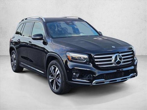 New 2026 Mercedes-Benz GLB 250 image 7