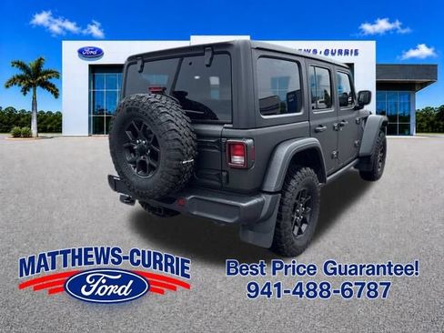 Used 2025 Jeep Wrangler Unlimited Sport AWD/4WD image 4