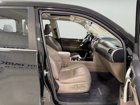 Used 2020 Lexus GX 460 Premium AWD/4WD image 15