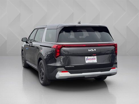 New 2026 Kia Carnival image 7