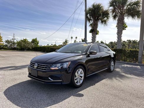 Used 2018 Volkswagen Passat 2.0T SE image 7