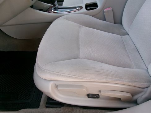 Used 2008 Chevrolet Impala LS FWD image 12