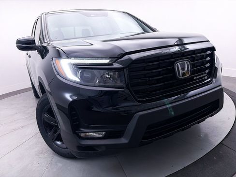 Used 2023 Honda Ridgeline Black Edition image 3
