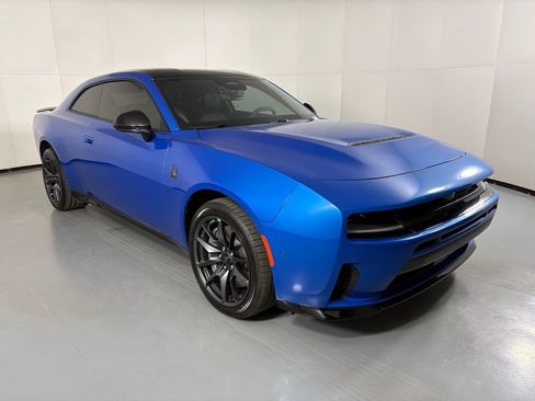 New 2026 Dodge Charger Scat Pack w/ Blacktop Package AWD/4WD image 2