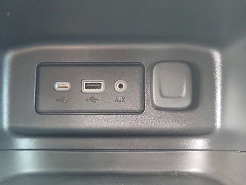 Certified 2021 Chevrolet Equinox LT FWD image 35