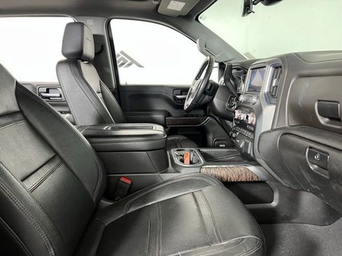 Used 2022 GMC Sierra 1500 Denali w/ Technology Package AWD/4WD image 11