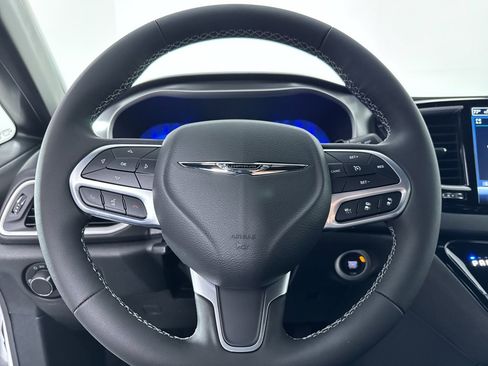 New 2026 Chrysler Voyager LX image 20