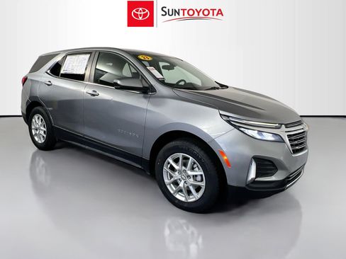 Used 2023 Chevrolet Equinox LT w/ Driver Convenience Package image 1