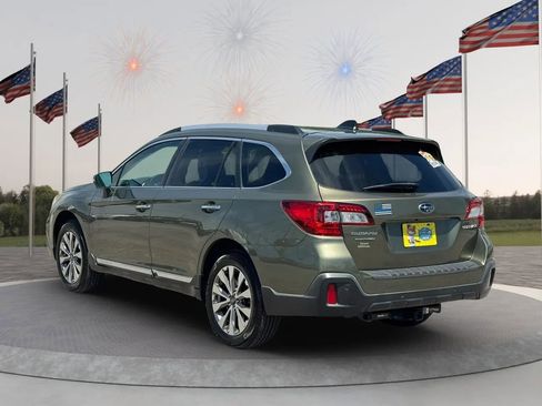 Used 2019 Subaru Outback 2.5i Touring w/ Popular Package #3A image 5