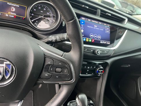 Used 2023 Buick Encore GX Select w/ Sport Touring Package image 31