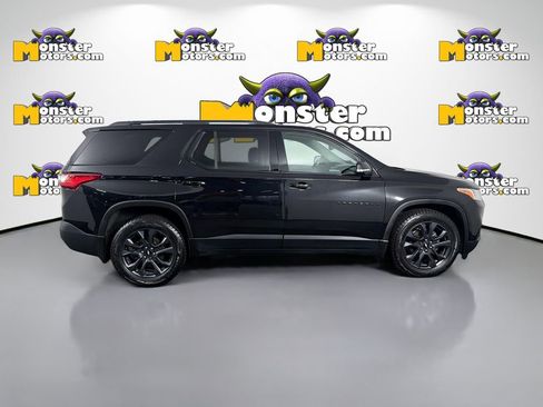 Used 2021 Chevrolet Traverse RS image 4