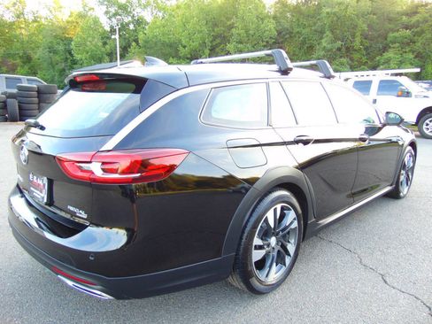 Used 2018 Buick Regal Essence w/ Driver Confidence Package #1 AWD/4WD image 68
