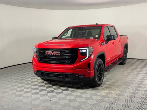 Used 2024 GMC Sierra 1500 Elevation w/ X31 Off-Road Package AWD/4WD image 4