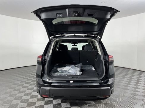 Used 2026 Nissan Rogue SV FWD image 42