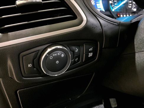 Used 2024 Ford Edge SEL w/ Convenience Package image 36