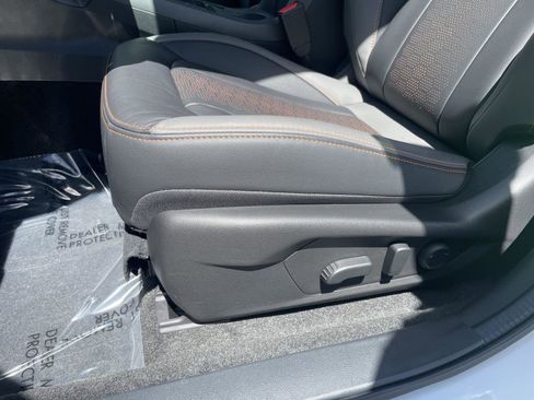 Certified 2024 Subaru Crosstrek 2.5i Limited w/ Popular Package #3A AWD/4WD image 11