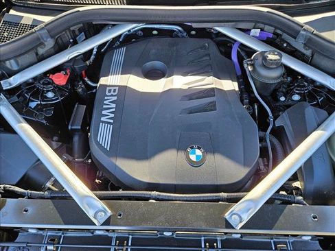 Used 2024 BMW X5 sDrive40i w/ Premium Package image 24