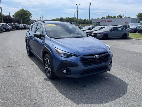 Used 2024 Subaru Crosstrek 2.0i Premium AWD/4WD image 1