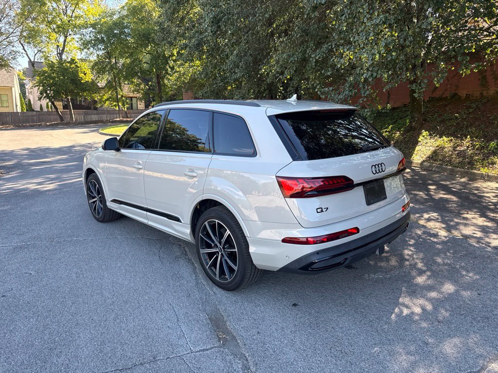 Used 2022 Audi Q7 3.0T Premium Plus AWD/4WD image 8