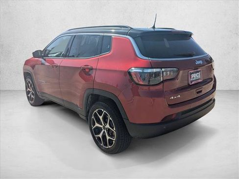 Used 2025 Jeep Compass Limited AWD/4WD image 8