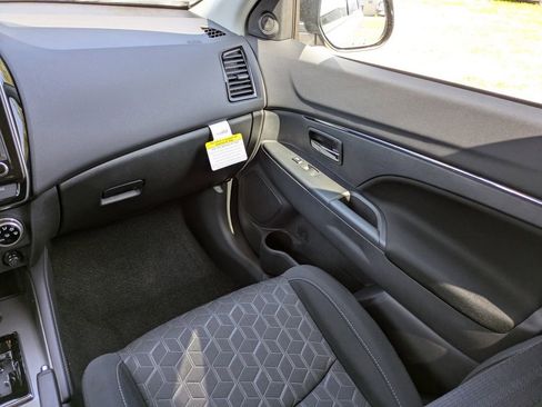 New 2026 Mitsubishi Outlander Sport ES AWD/4WD image 17