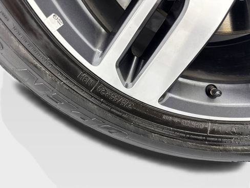 Used 2024 Ford Expedition Limited image 91