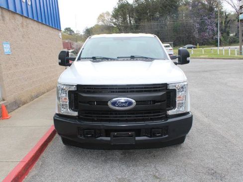 Used 2019 Ford F250 XL w/ Power Equipment Group image 2