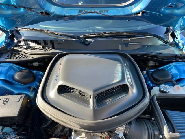 Used 2016 Dodge Challenger R/T Scat Pack RWD image 45