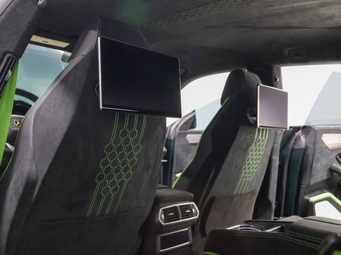 Used 2024 Lamborghini Urus Performante image 56