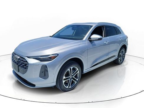 New 2026 Audi Q5 Premium Plus AWD/4WD image 2