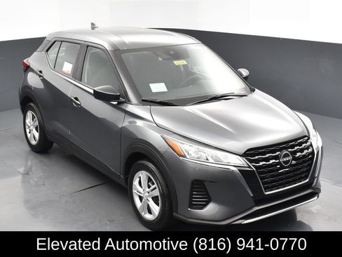 Used 2025 Nissan Kicks Play S image 22