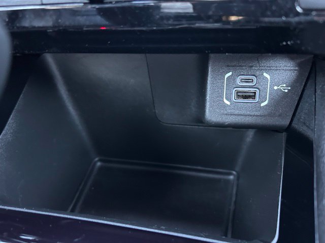 Used 2025 Jeep Compass Limited AWD/4WD image 16