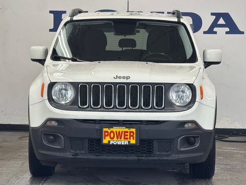 Used 2017 Jeep Renegade Latitude image 8