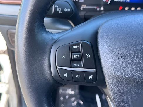 Used 2022 Ford Maverick Lariat FWD image 18