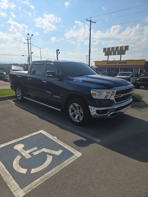 Used 2019 RAM 1500 Big Horn AWD/4WD image 3