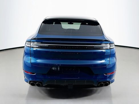 New 2025 Porsche Cayenne GTS image 10