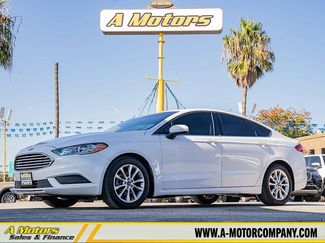 Used 2017 Ford Fusion SE w/ Fusion SE Technology Package video 1