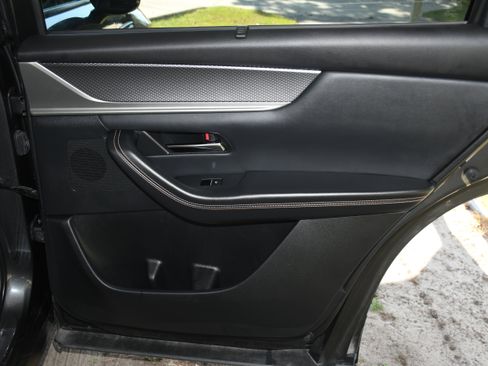 Used 2024 MAZDA CX-90 3.3 Turbo w/ Preferred Plus image 20