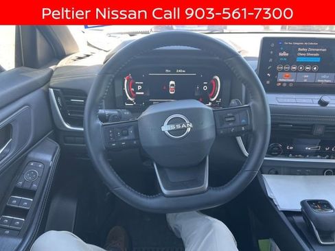 Certified 2025 Nissan Rogue SL image 13