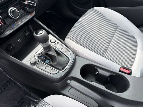 Certified 2023 Hyundai Kona SE AWD/4WD image 27