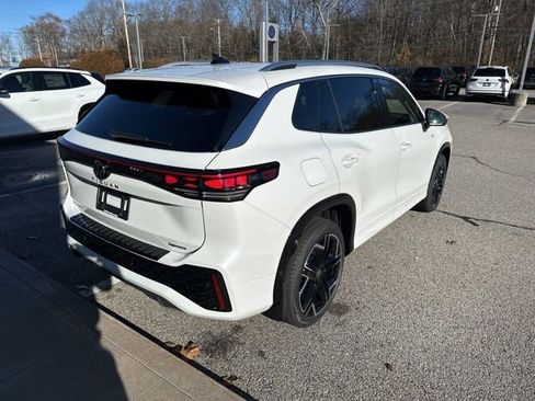 New 2026 Volkswagen Tiguan SEL R-Line image 7