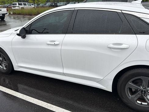 Used 2022 Kia K5 LXS FWD image 3