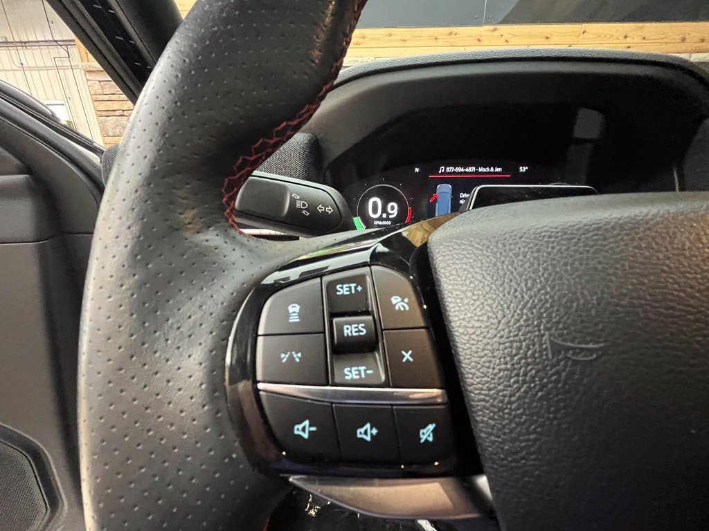 Used 2025 Ford Explorer ST-Line w/ Premium Package AWD/4WD image 30