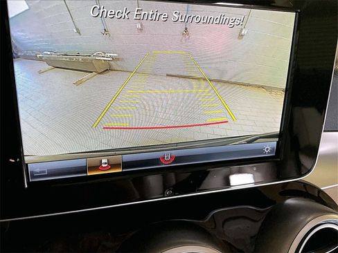 Used 2019 Mercedes-Benz GLC 300 GLC 300 image 26